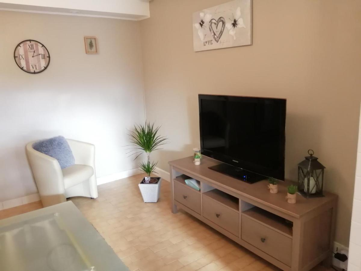 Appartement Type F2 Proche Paris 25 Km Андийи Экстерьер фото