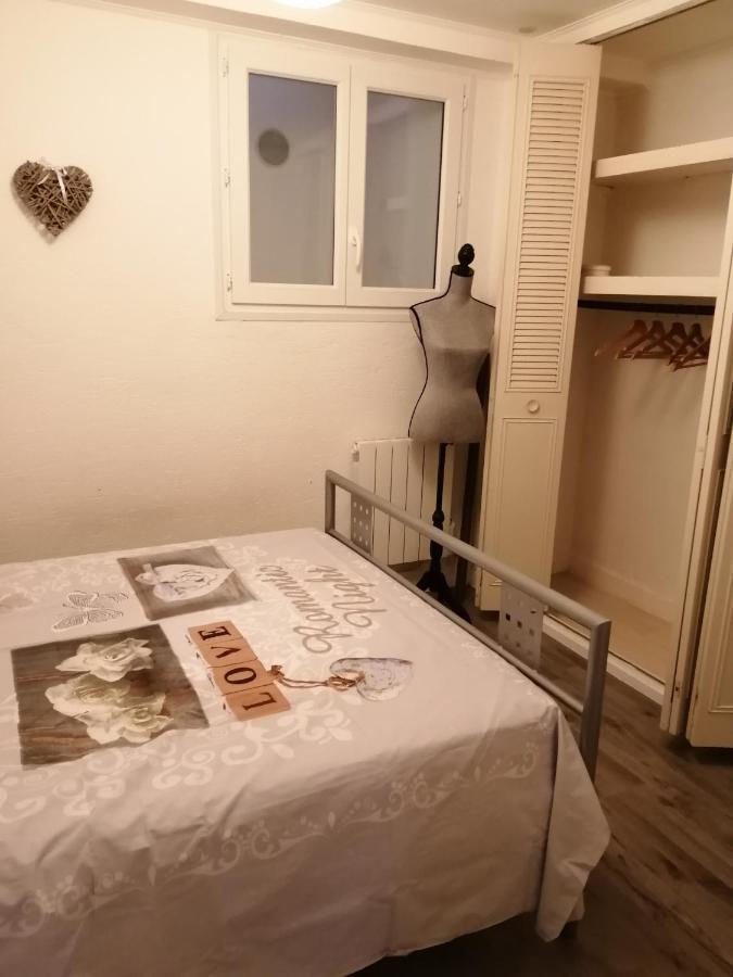 Appartement Type F2 Proche Paris 25 Km Андийи Экстерьер фото